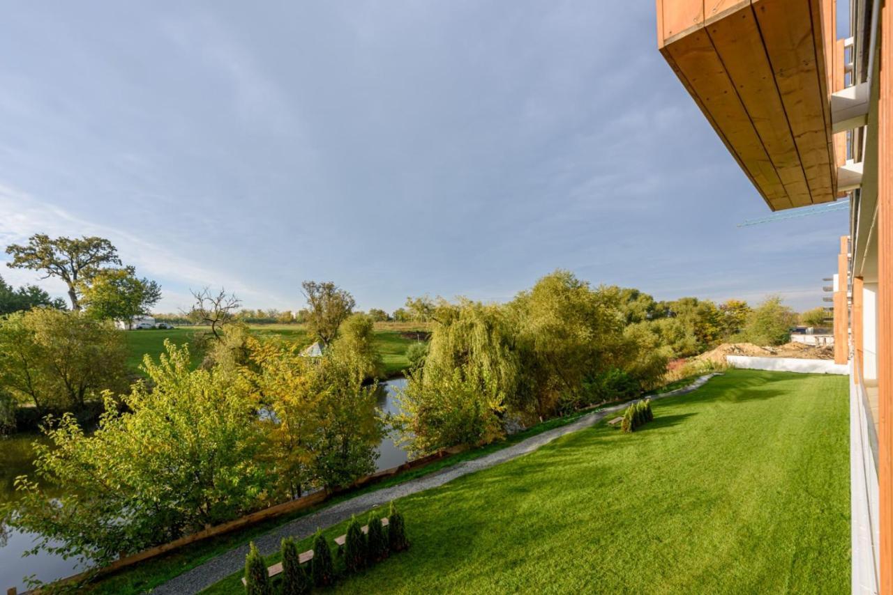 Il Lago - Azur - Cozy Luxurious Smart Home By The Lake Voluntari Exterior photo
